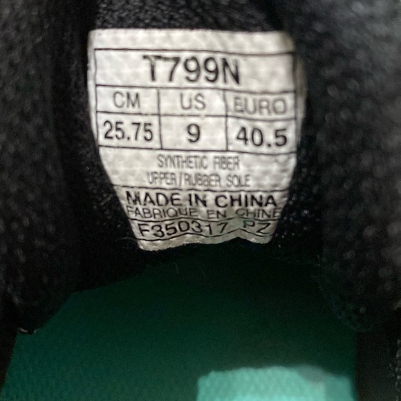 Asics Gel-Kayano 24 Running Shoes Mid Grey/Black/Atlantis Women's sz 9 - Picture 2 of 16